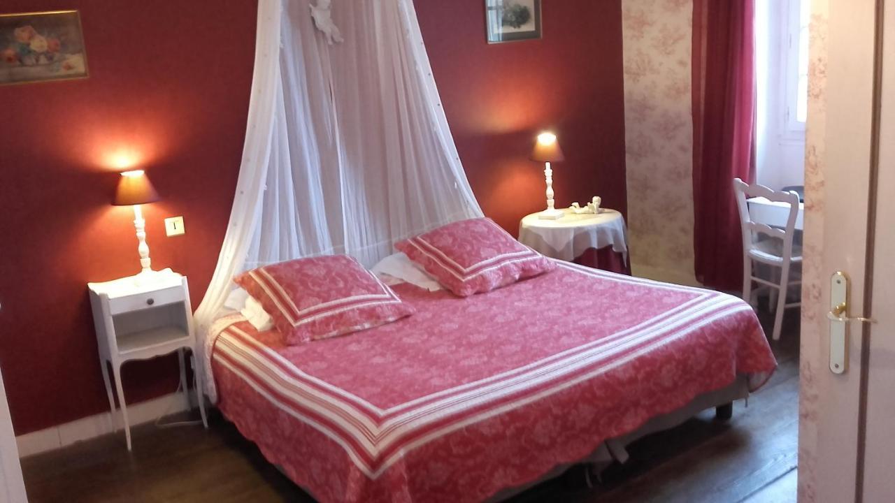 Manoir De La Baronnie Bed & Breakfast Saint-Malo Dış mekan fotoğraf