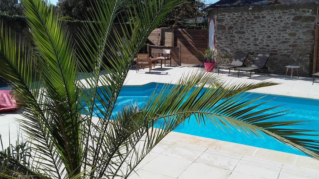 Manoir De La Baronnie Bed & Breakfast Saint-Malo Dış mekan fotoğraf